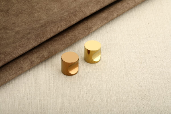 KNOB-102