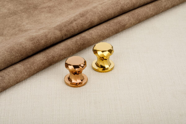 KNOB-109